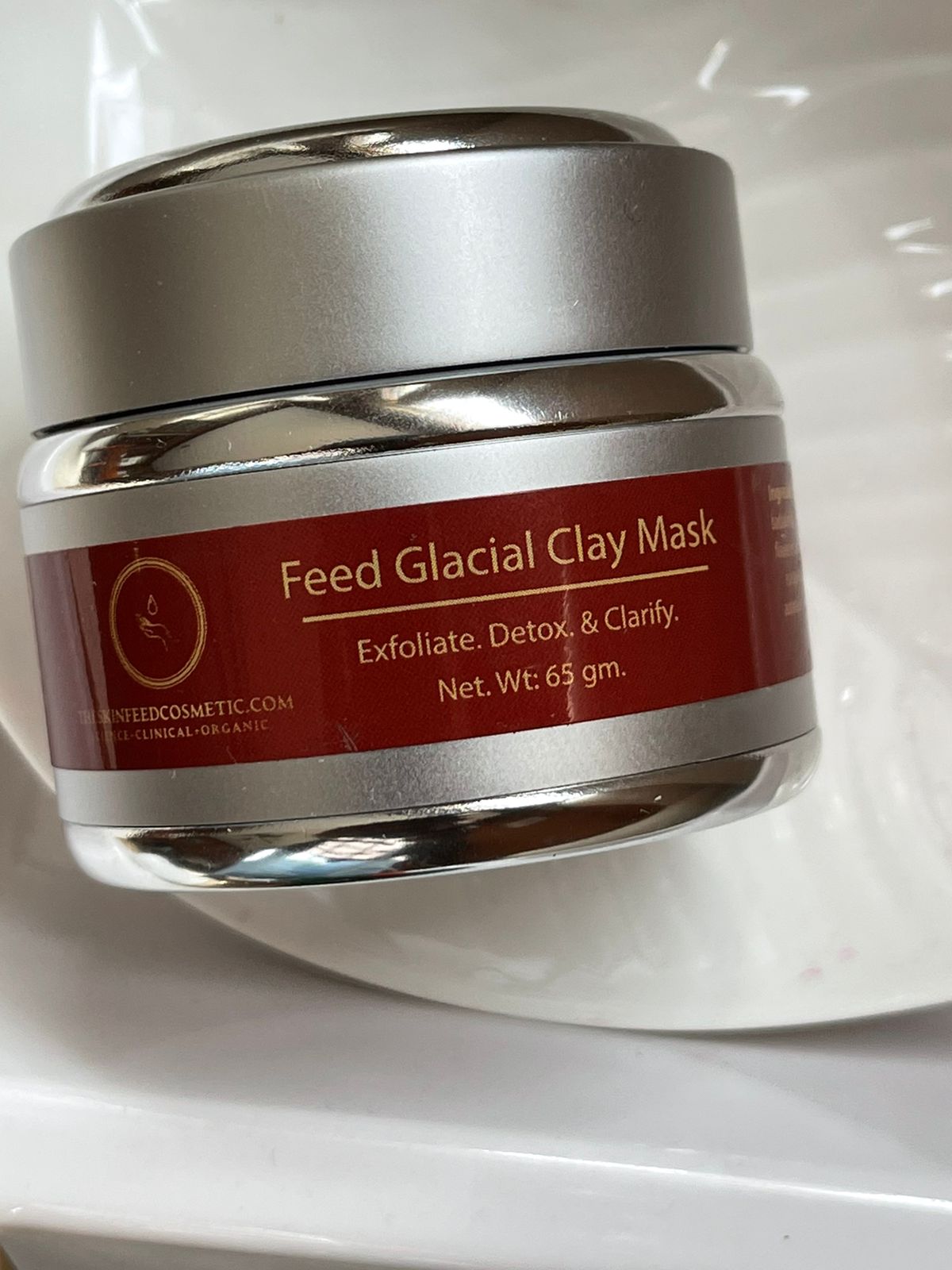 Feed Glacial Clay Mask.